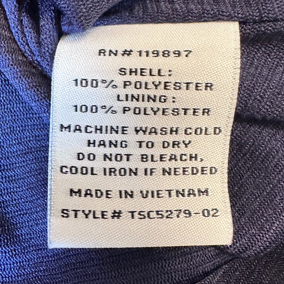 Collective Concepts navy floral blouse, v-neck, size S - Picture 4 of 6